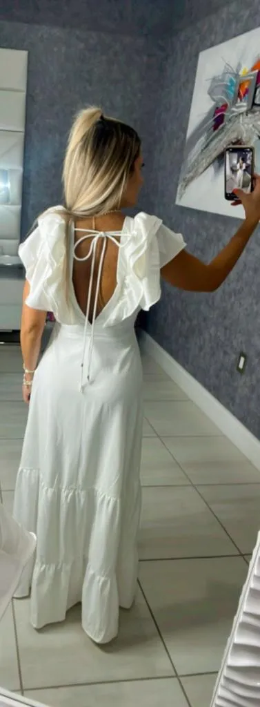 6486 Ruffle v-neck maxi dress