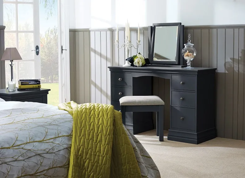 Bordeaux Charcoal Vanity Set