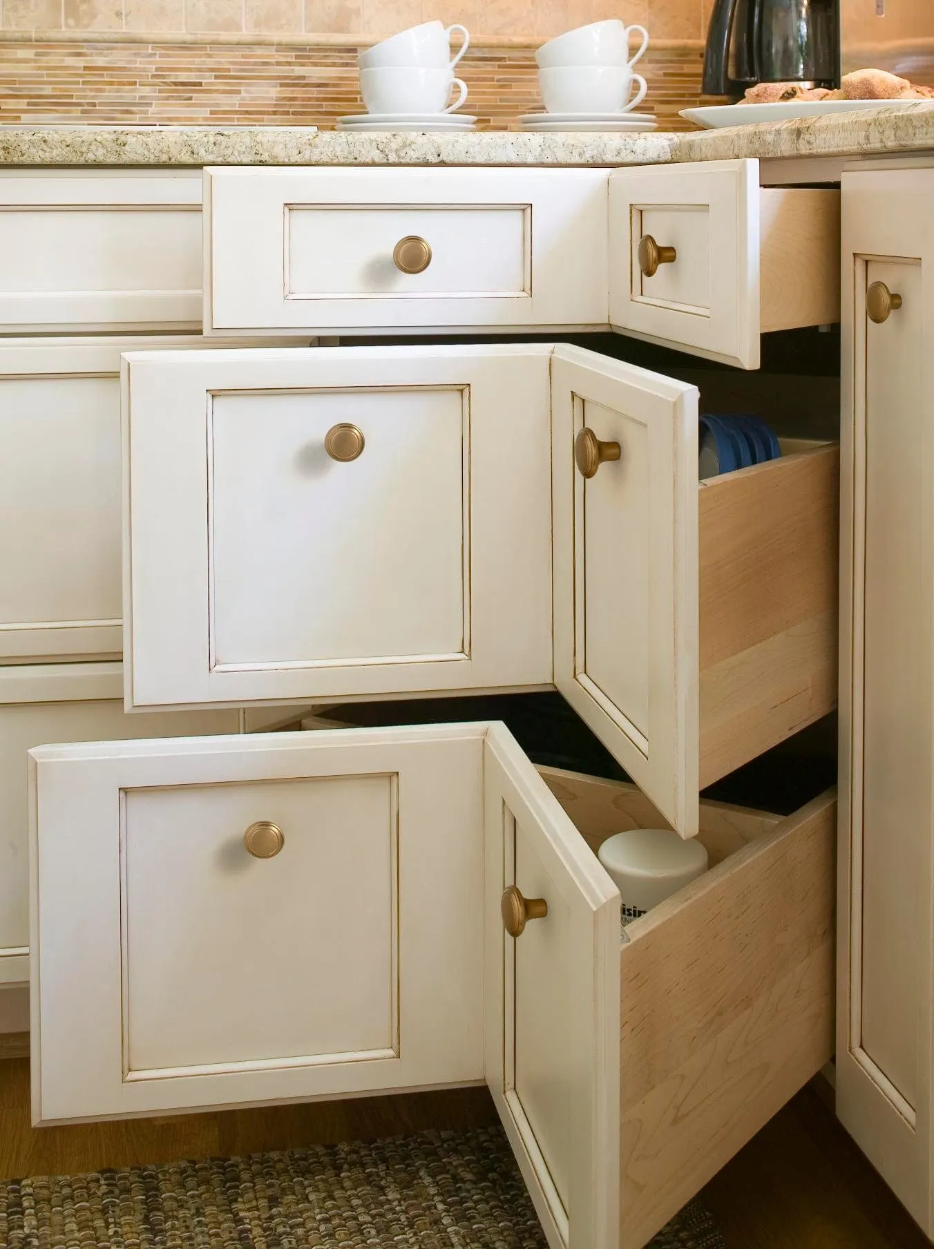 Casual Luxury Solid Zinc Cabinet Handles for Drawer, Cupboard, Wardrobe
