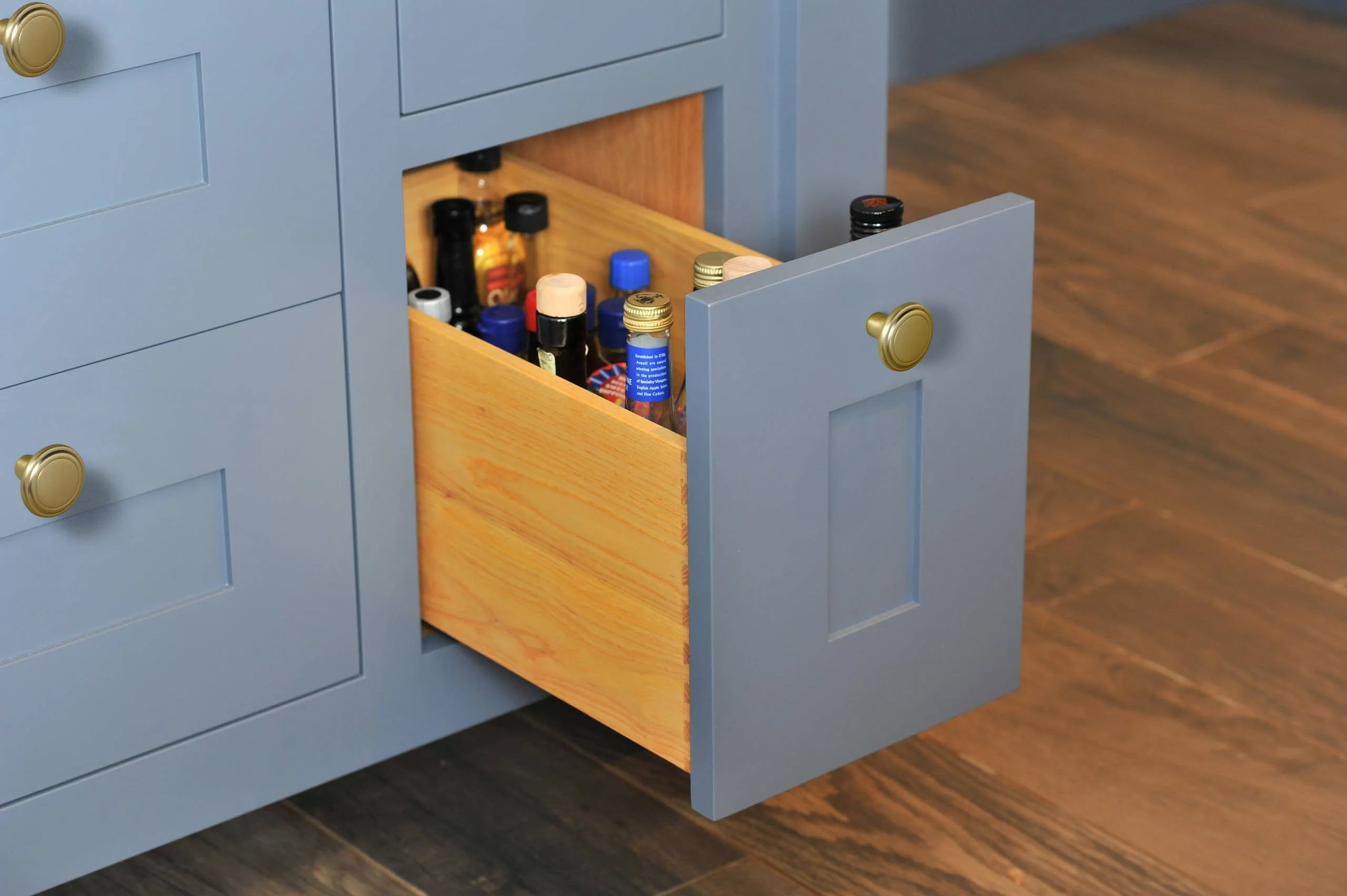 Casual Luxury Solid Zinc Cabinet Handles for Drawer, Cupboard, Wardrobe
