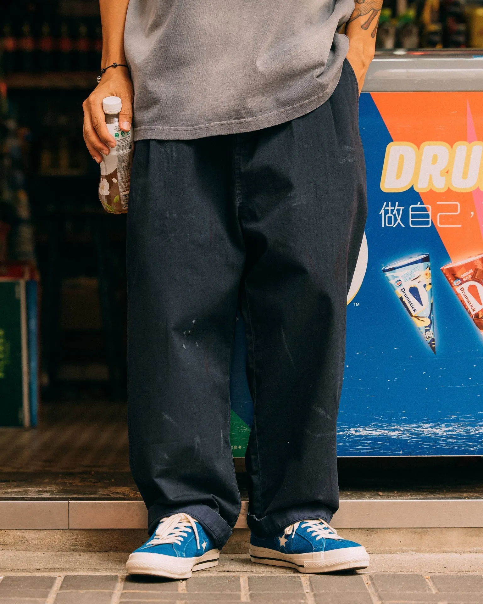 GROCERY PT-012 PAINTED DIRTY WASHED WIDE CHINO/ MIDNIGHT BLUE