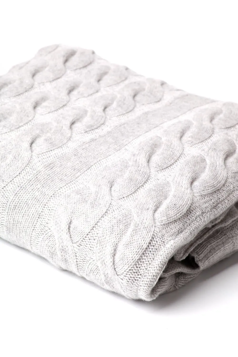 Luxury Cable Blanket