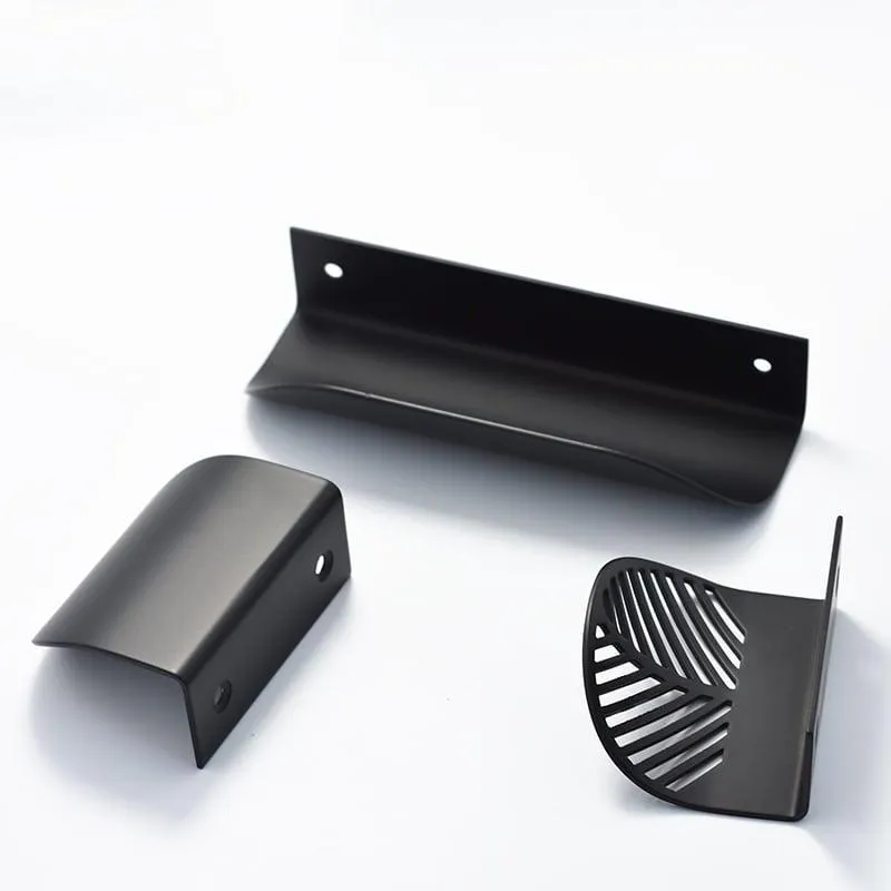 MIRTO / Curved Solid Brass Edge Pull