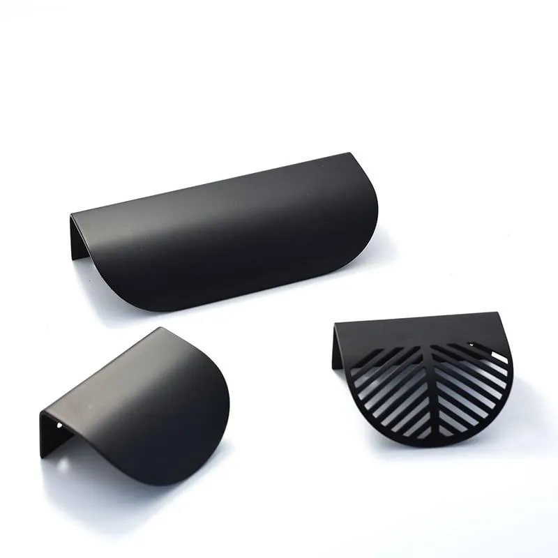 MIRTO / Curved Solid Brass Edge Pull