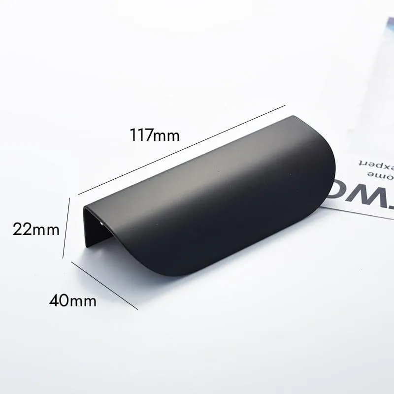 MIRTO / Curved Solid Brass Edge Pull