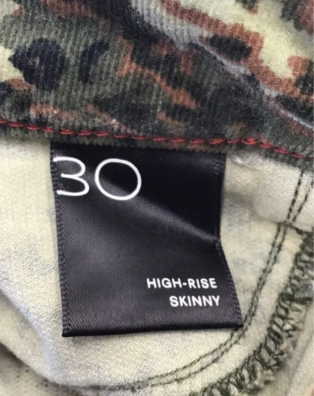 NWT Anthropologie Women's Green Camo High-Rise Skinny Leg Chino Pants - Size 30