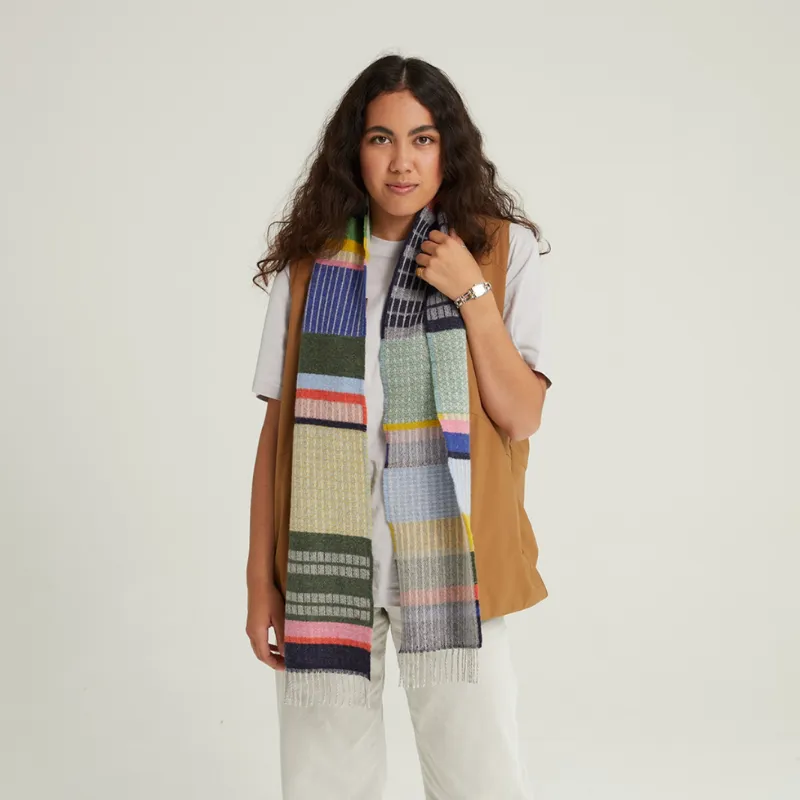 Nyack Scarf