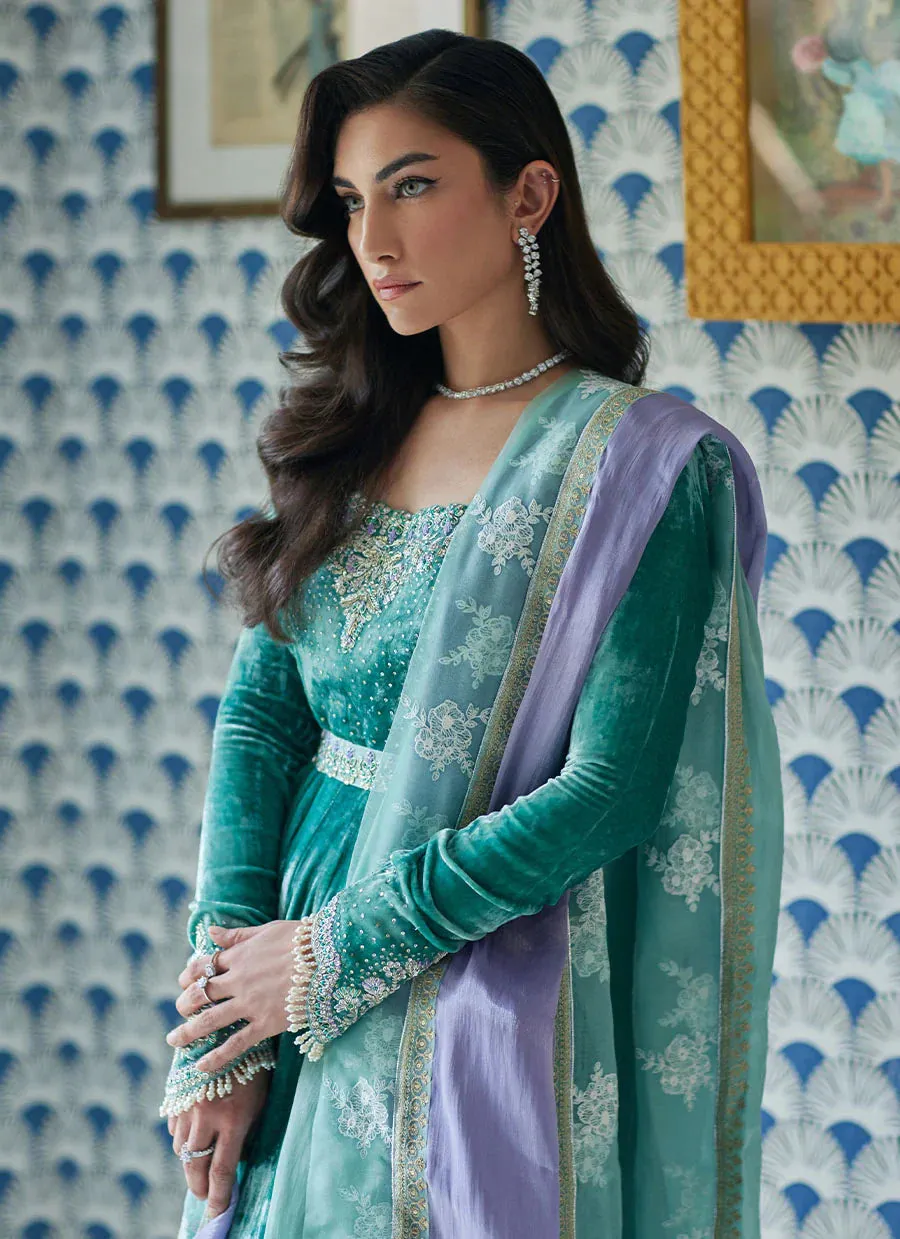 Velvet Revolt 23 - Naja Aqua Kalidaar And Dupatta