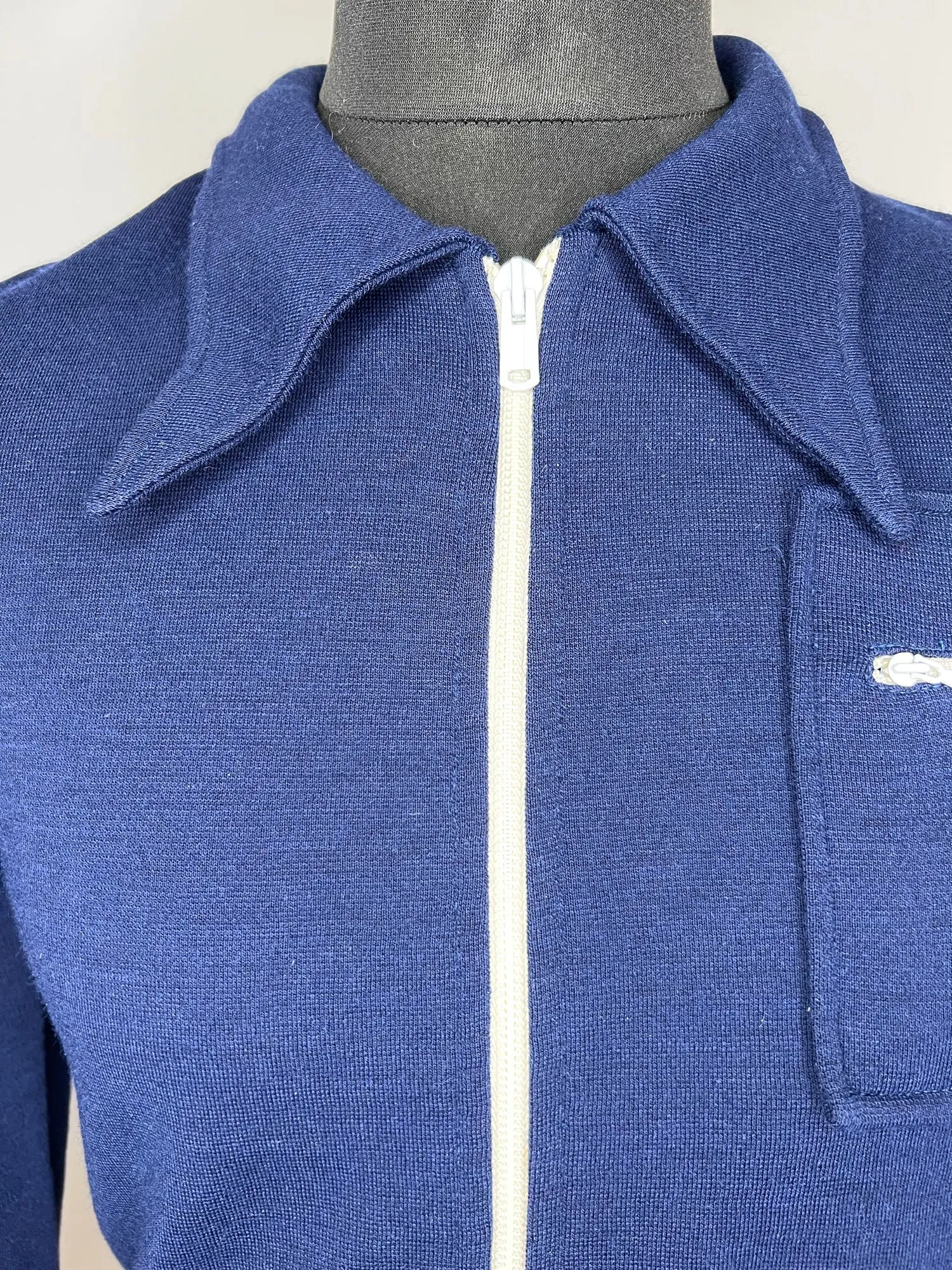 Vintage 1970s Zip Front Dagger Collar Track Top in Navy Blue - Size XS