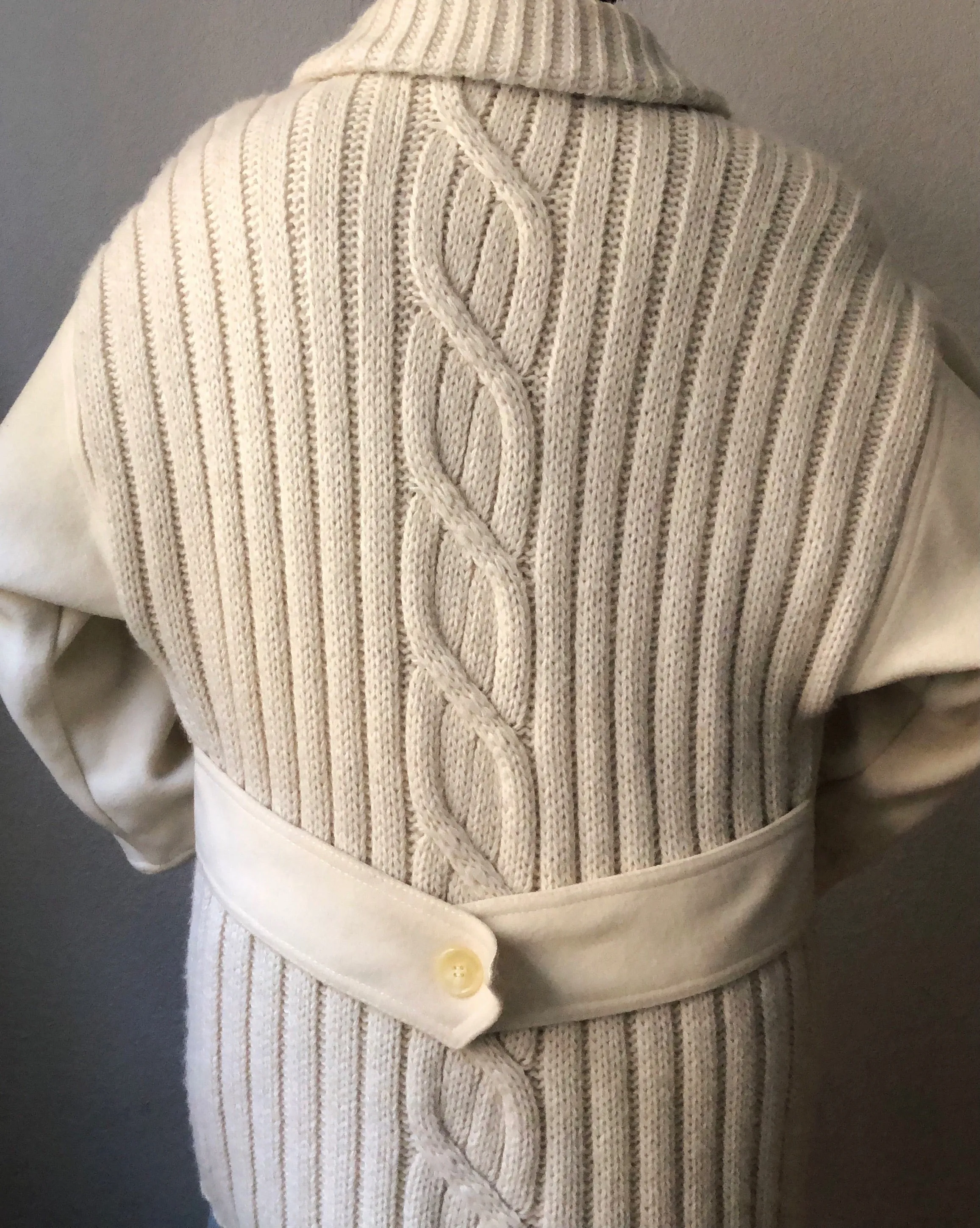 Vintage Wool Coat - Knitted back